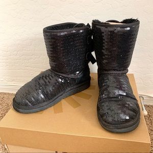❤️ KIDS Sequin Uggs
